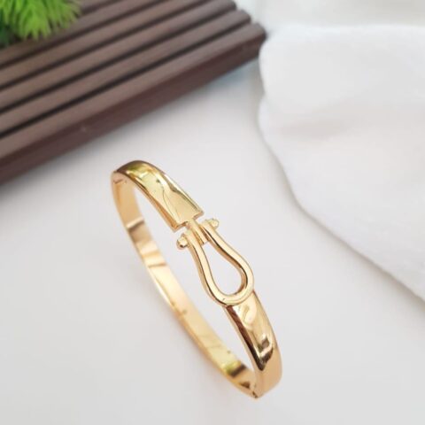 Classic Gold-Plated Hook Lock Bangle Bracelet